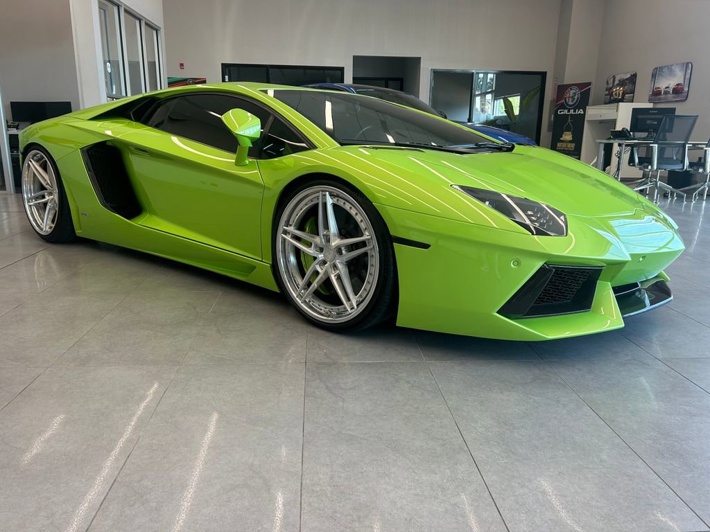 Used 2014 Lamborghini Aventador LP 700-4 AWD/4WD image 1