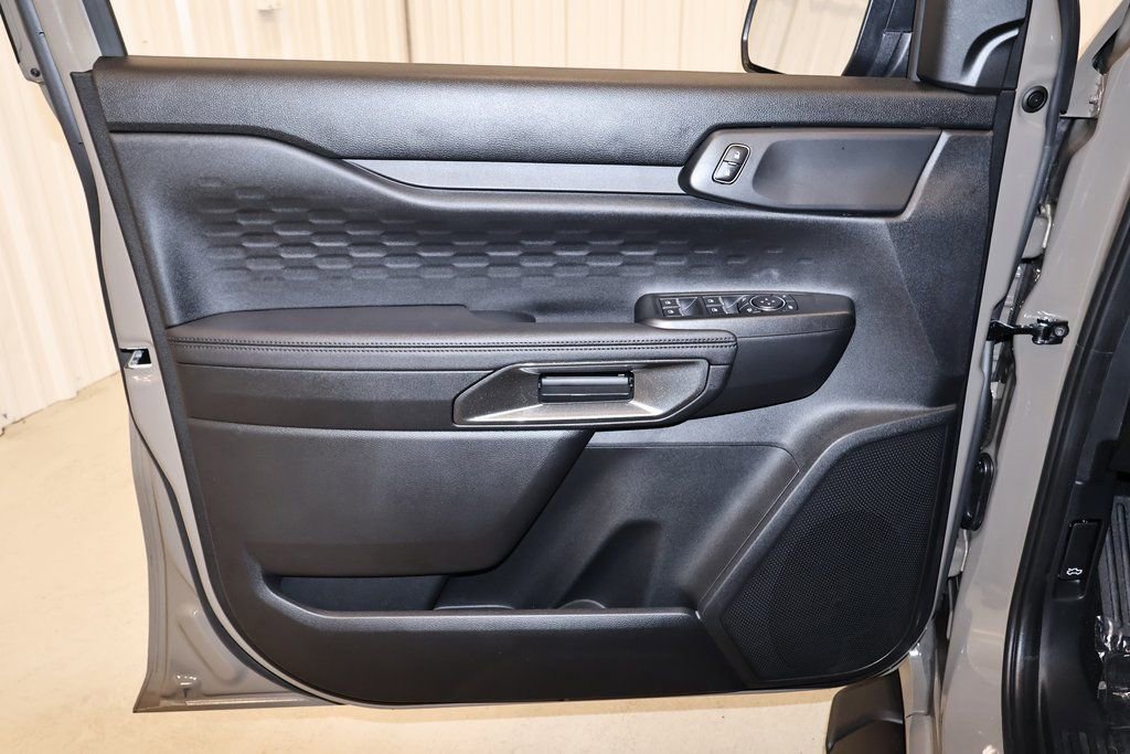 New 2025 Ford Ranger XLT AWD/4WD image 9