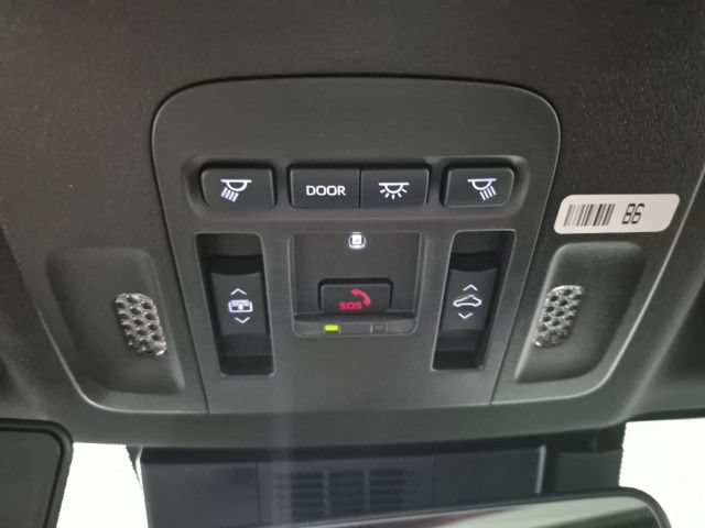 New 2026 Toyota Camry XSE AWD/4WD image 16