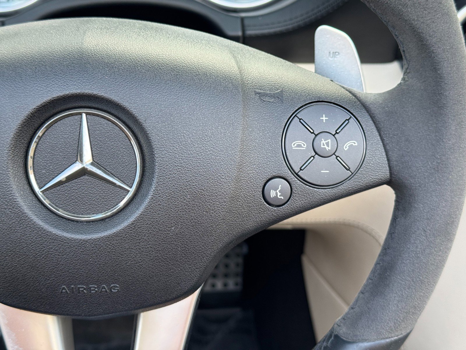 Used 2012 Mercedes-Benz SLS AMG Roadster image 24