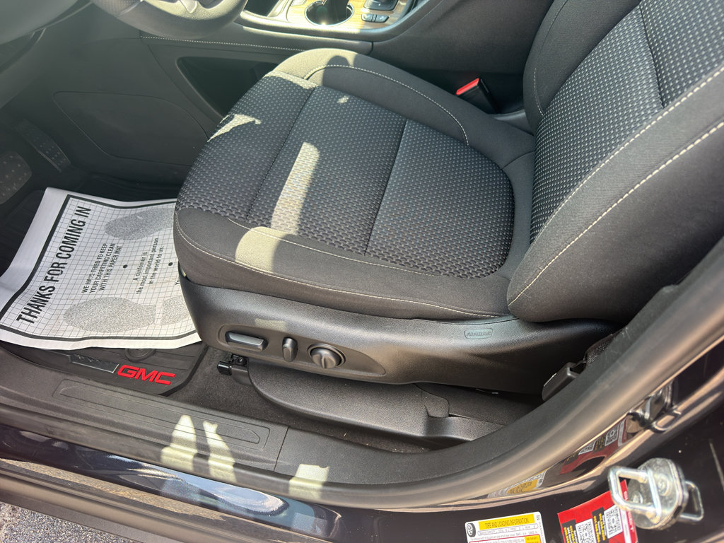 Used 2021 GMC Acadia SLE w/ Driver Convenience Package FWD image 18