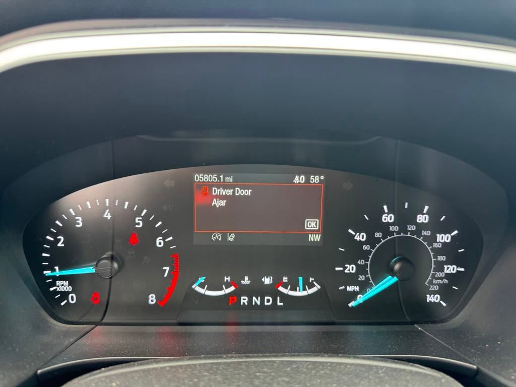 Used 2020 Ford Escape SE image 16