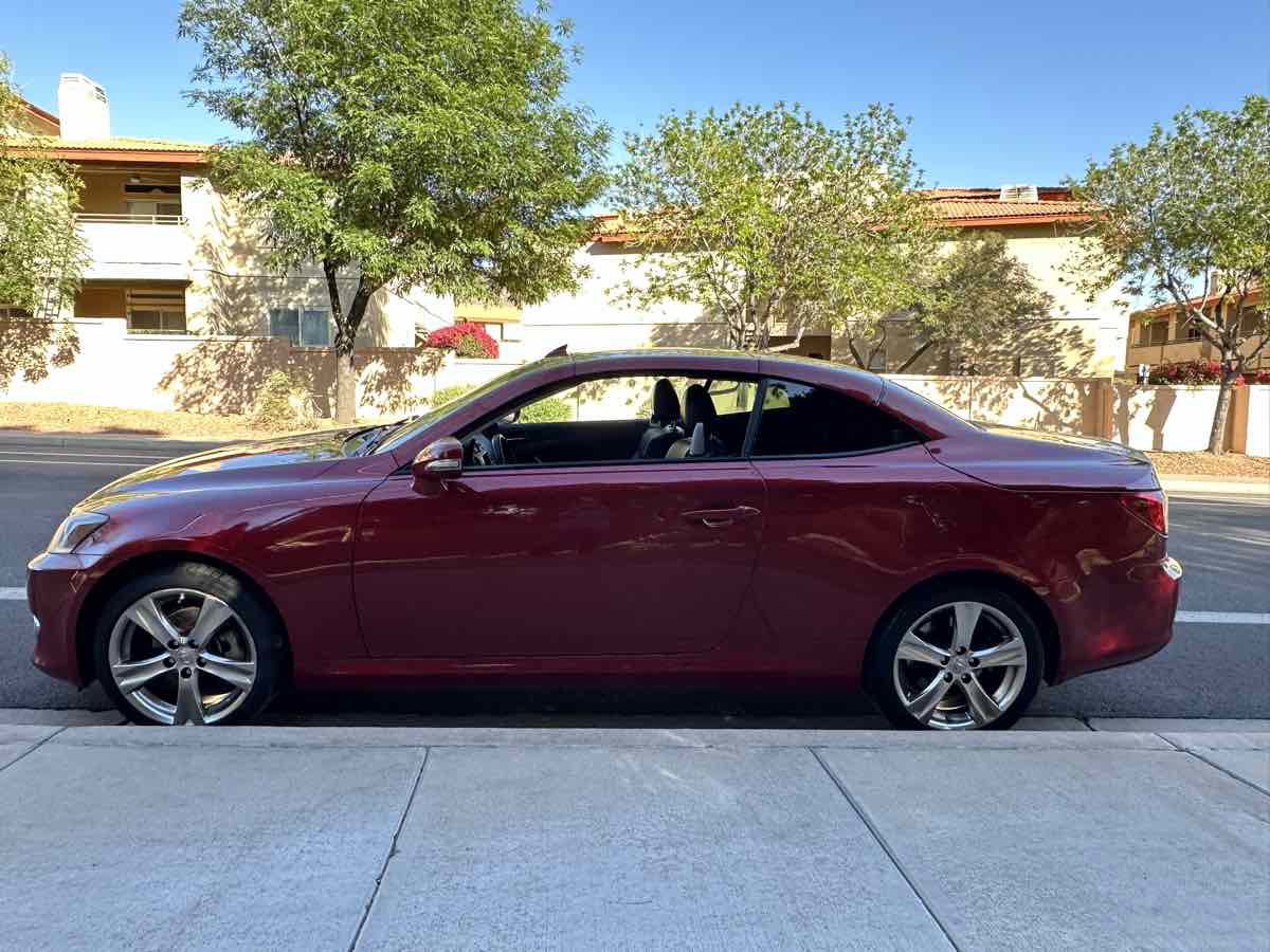 Used 2012 Lexus IS 250C image 5