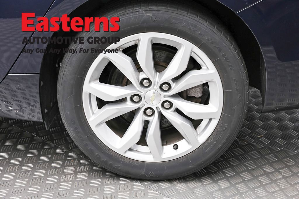 Used 2018 Chevrolet Impala LT w/ LT Leather Package image 8