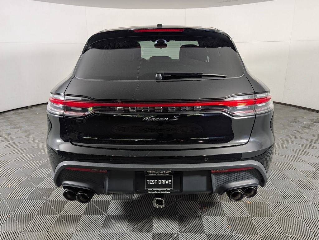 Certified 2023 Porsche Macan S image 6