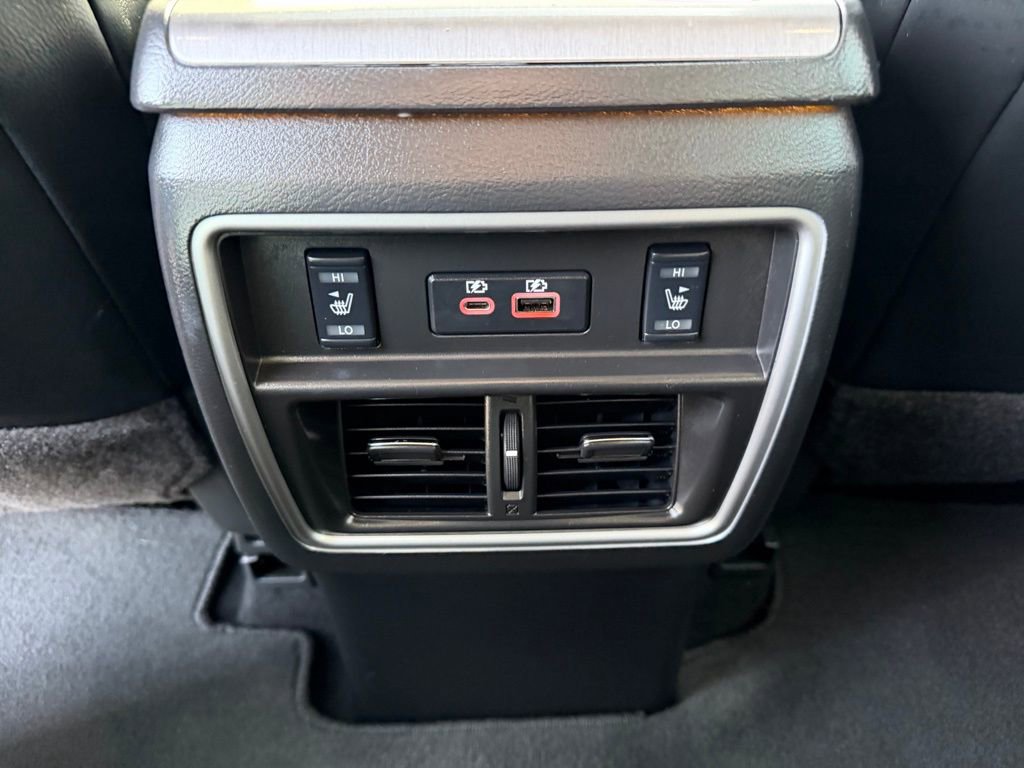 Used 2022 Nissan Murano SL w/ SL Moonroof Package image 27