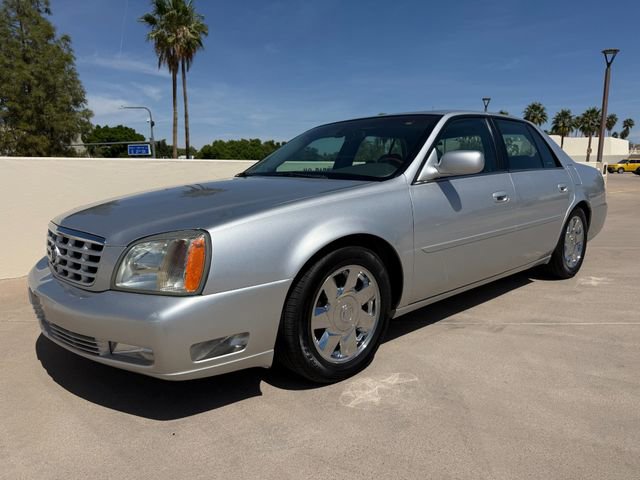 Used 2002 Cadillac De Ville DTS w/ Premium Equipment Pkg image 3