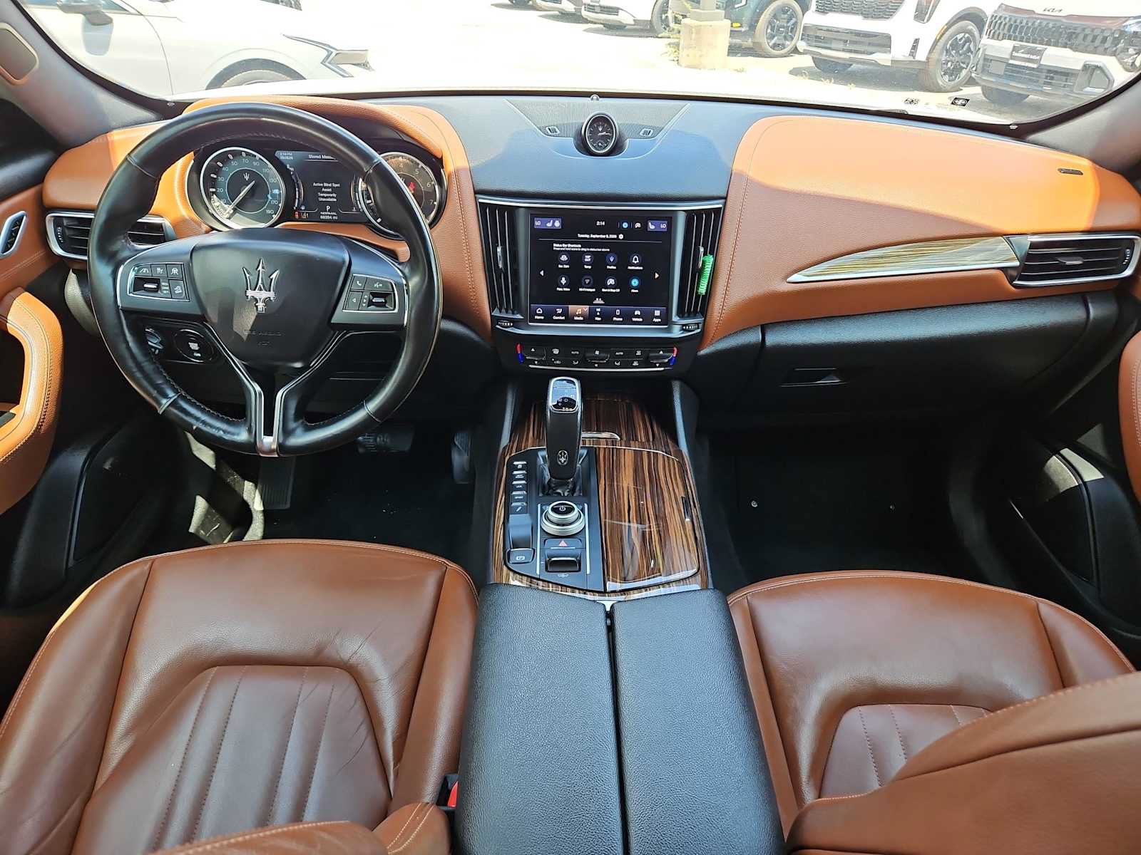 Used 2022 Maserati Levante GT AWD/4WD image 13