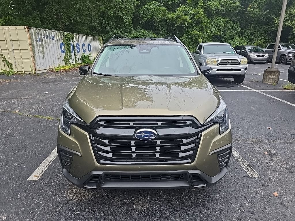 Used 2023 Subaru Ascent Onyx Edition Limited AWD/4WD image 3