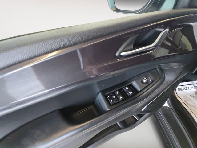 Used 2022 Jeep Grand Cherokee Laredo w/ Luxury Tech Group I AWD/4WD image 10