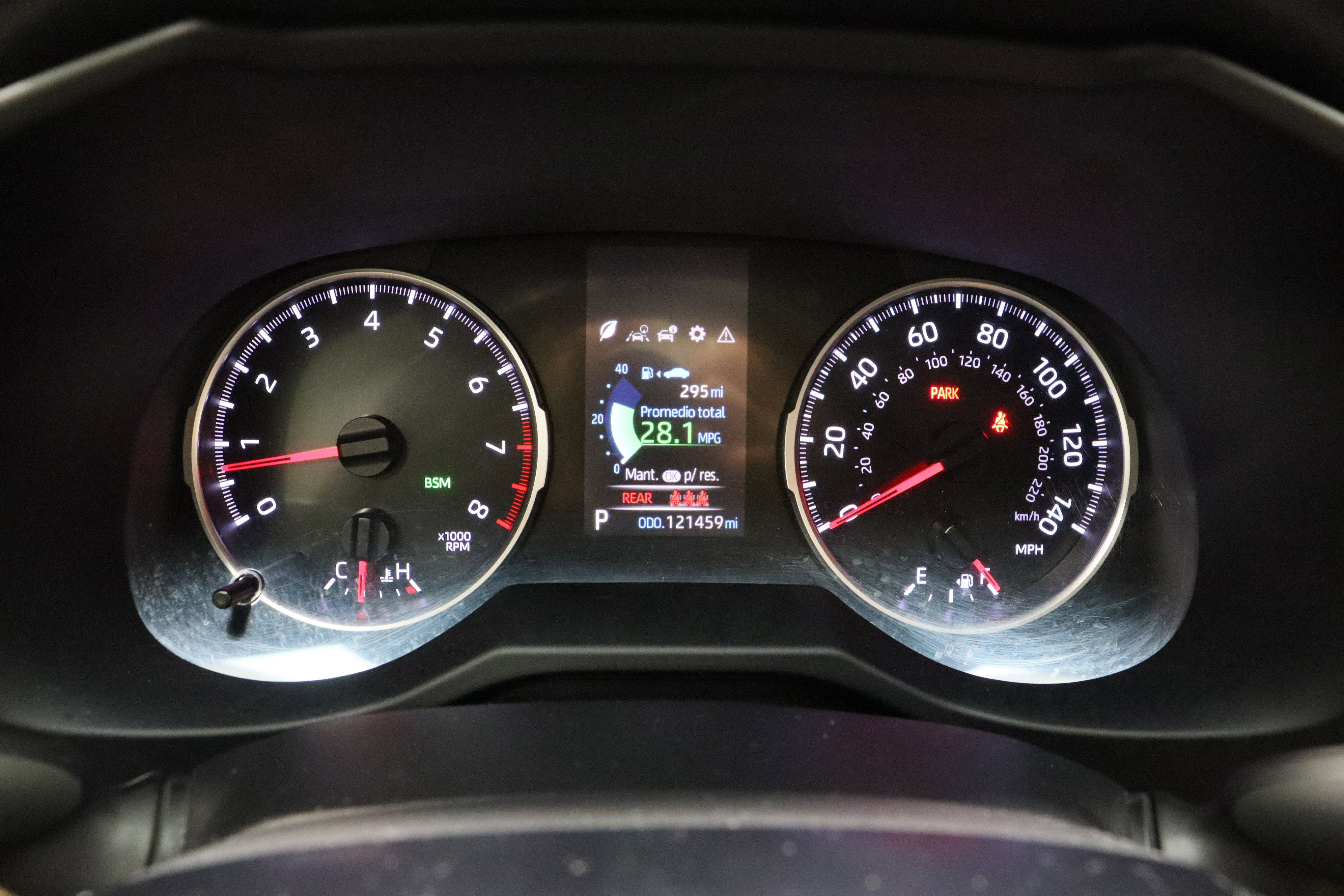 Used 2021 Toyota RAV4 XLE image 39