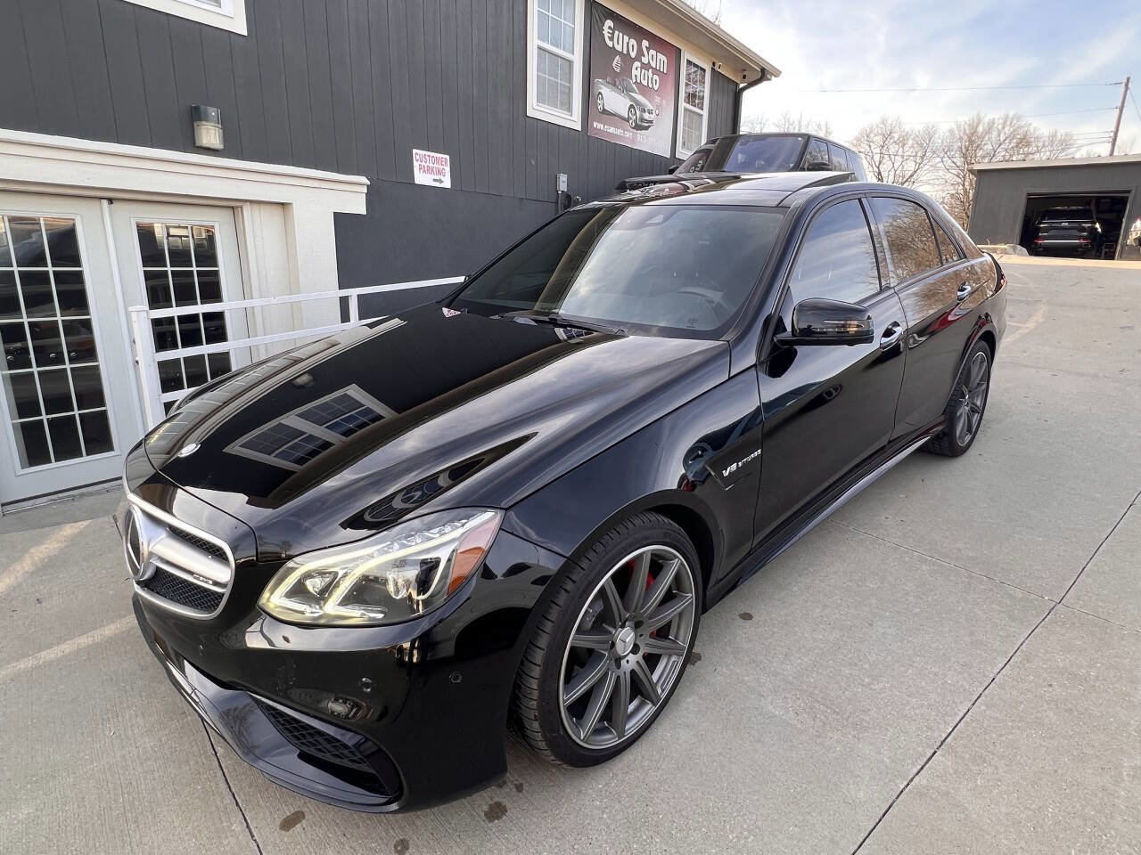 Used 2015 Mercedes-Benz E 63 AMG S-Model image 1