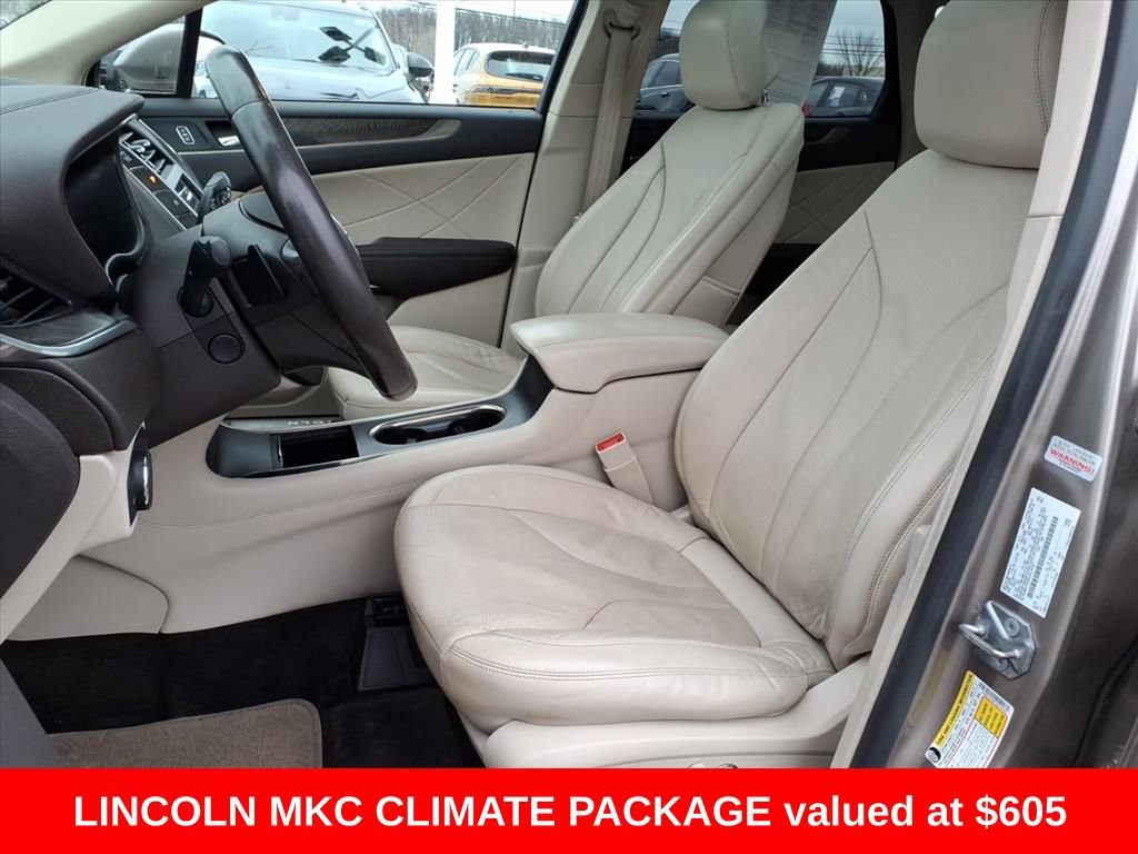 Used 2018 Lincoln MKC Reserve w/ Lincoln MKC Climate Package image 4