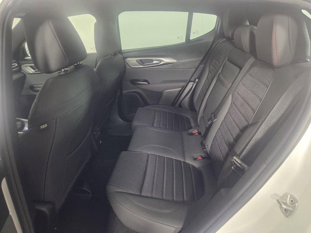 Certified 2025 Dodge Hornet R/T image 24