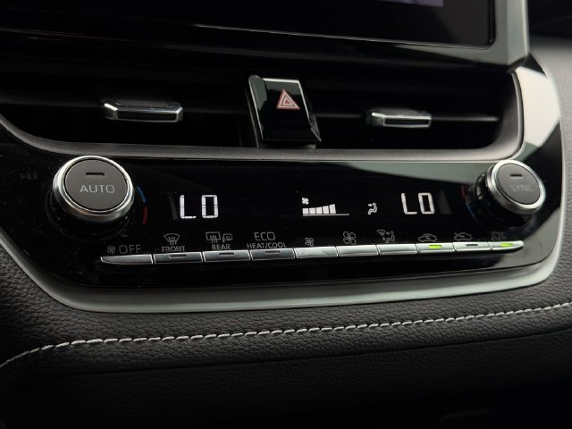 Used 2024 Toyota Corolla XSE FWD image 20