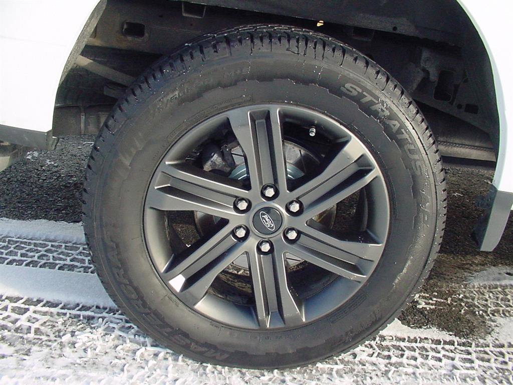 Used 2022 Ford F150 XLT w/ Equipment Group 302A High image 8