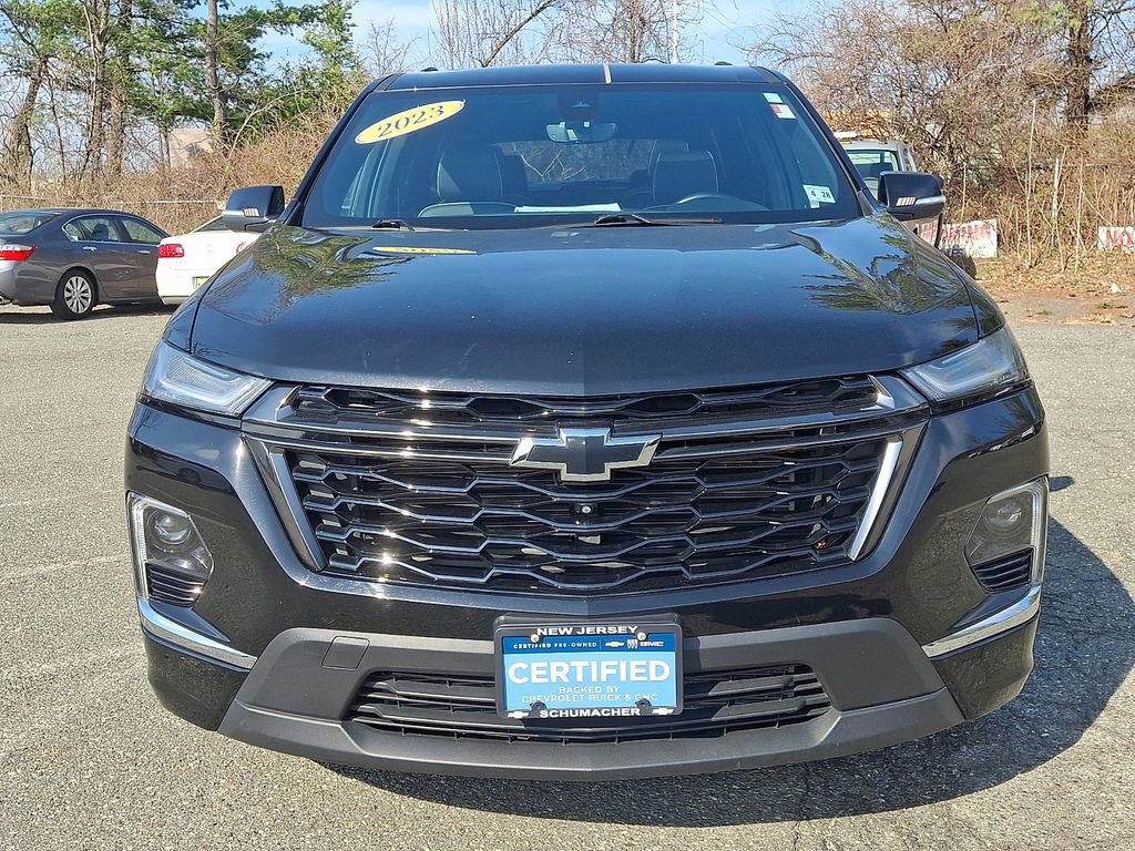 Certified 2023 Chevrolet Traverse Premier w/ Redline Edition image 2