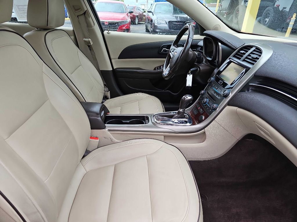Used 2013 Chevrolet Malibu Eco w/ Leather Package image 54