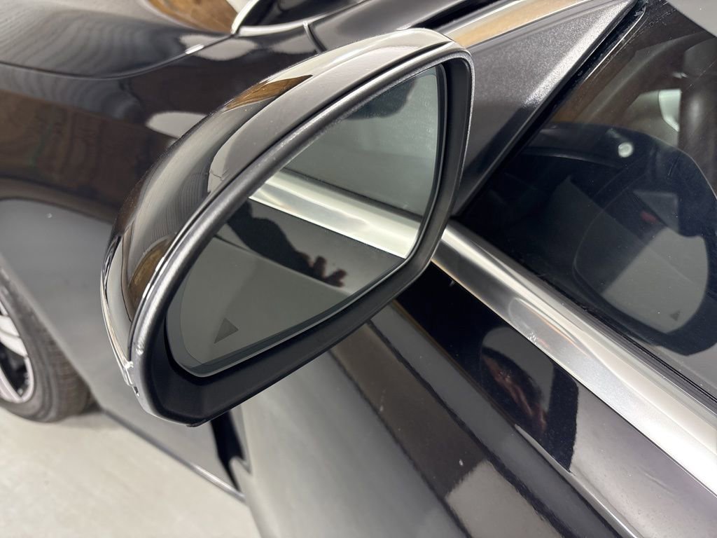 Used 2025 Mercedes-Benz C 300 4MATIC Sedan image 22