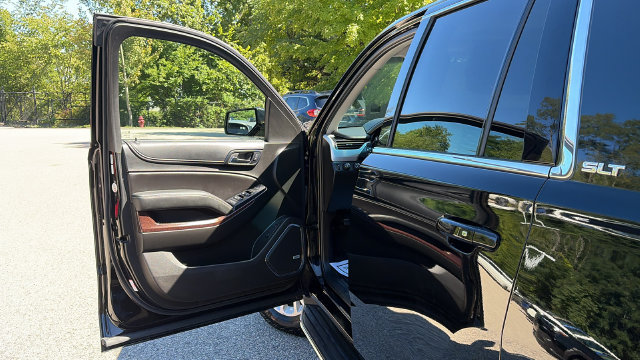 Used 2019 GMC Yukon SLT AWD/4WD image 19