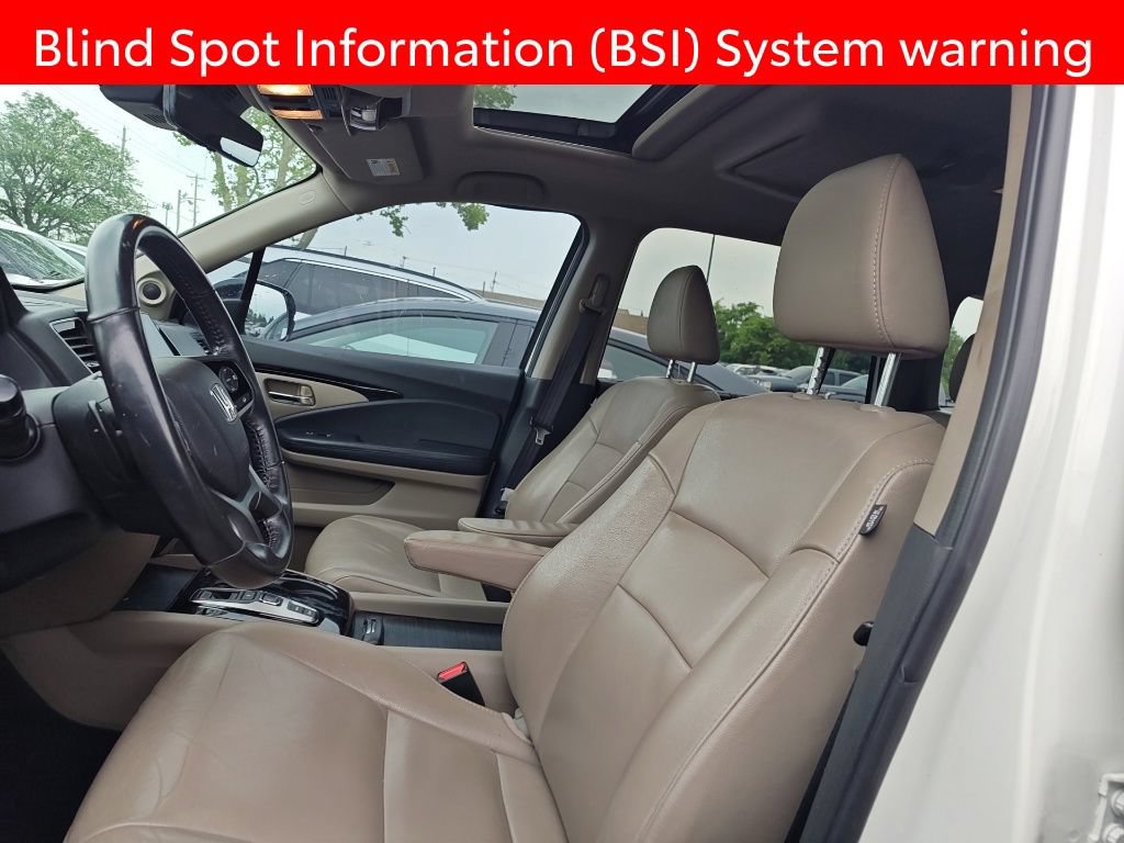 Used 2019 Honda Pilot Touring image 7