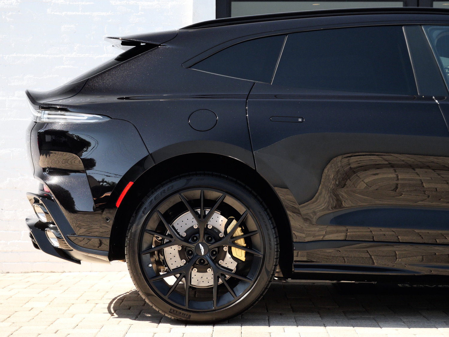 New 2026 Aston Martin DBX S AWD/4WD image 16