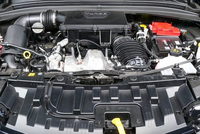 New 2026 Alfa Romeo Tonale w/ Black Premium Package image 36