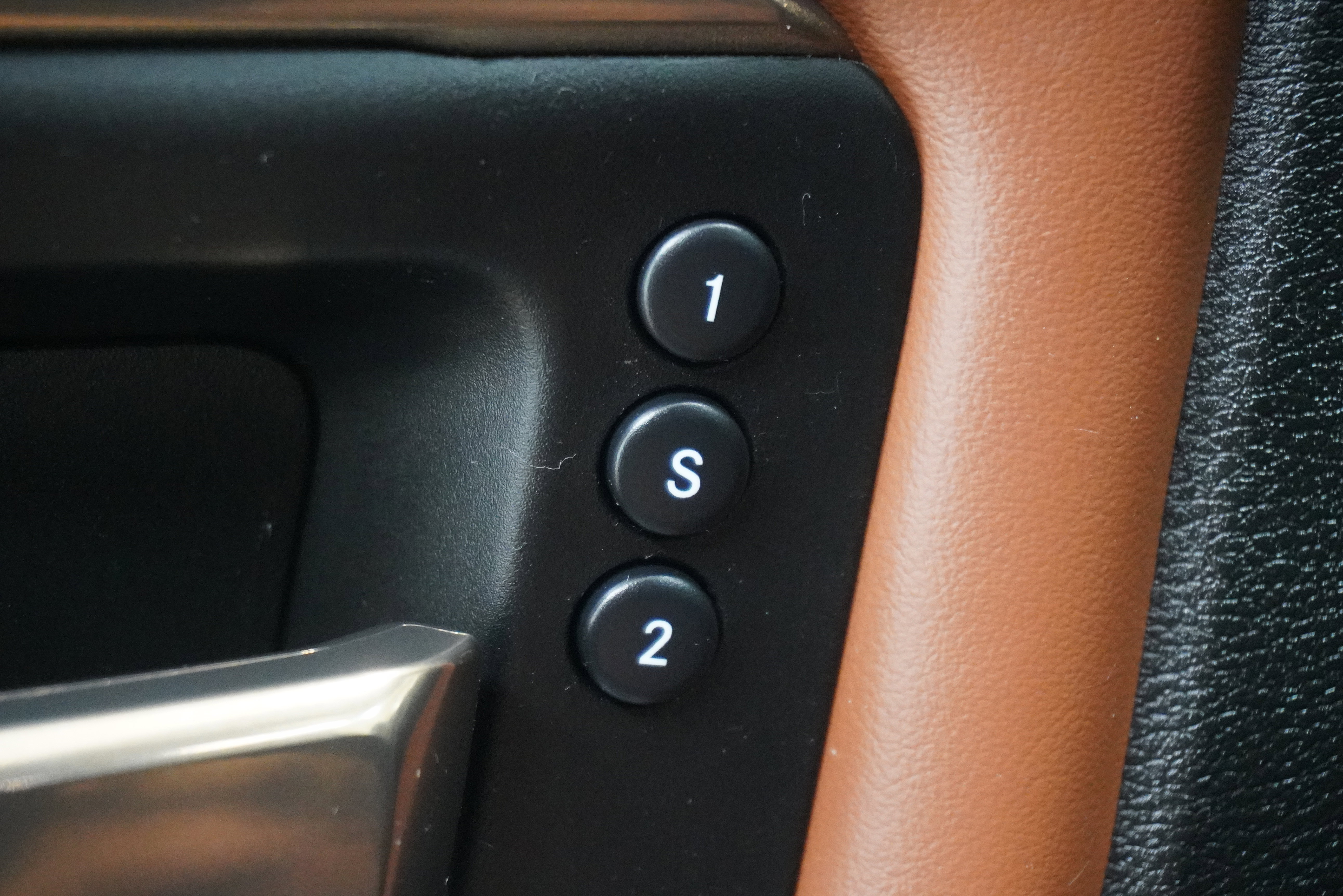 Used 2022 RAM 3500 Limited image 18