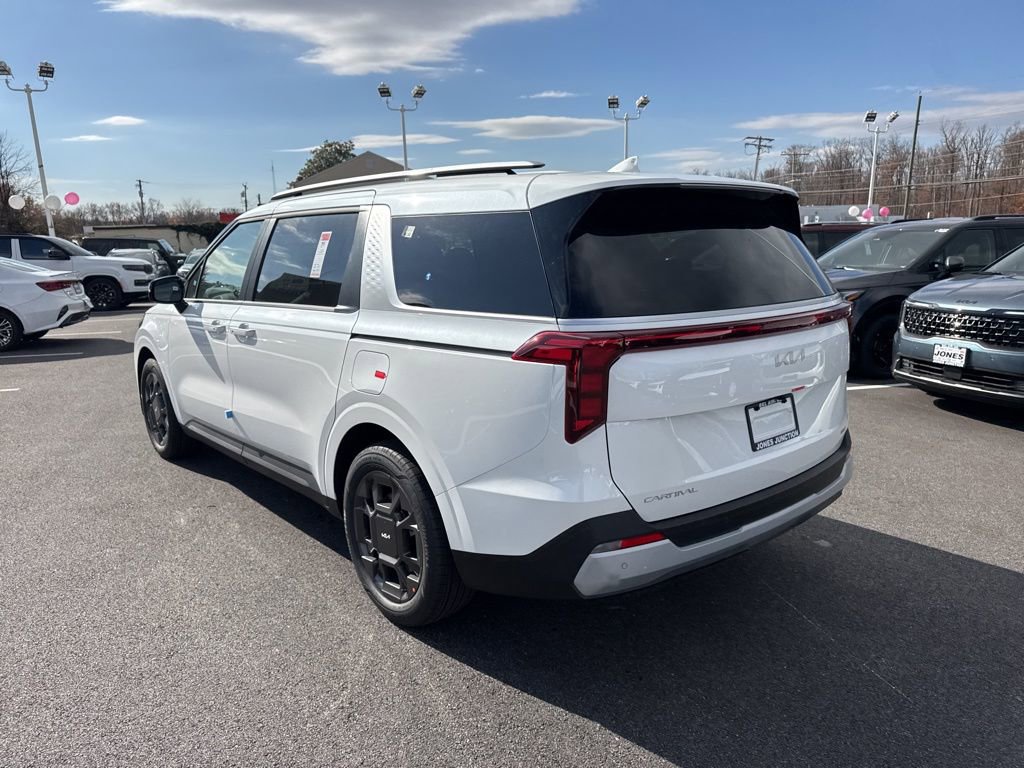 New 2026 Kia Carnival EX image 7