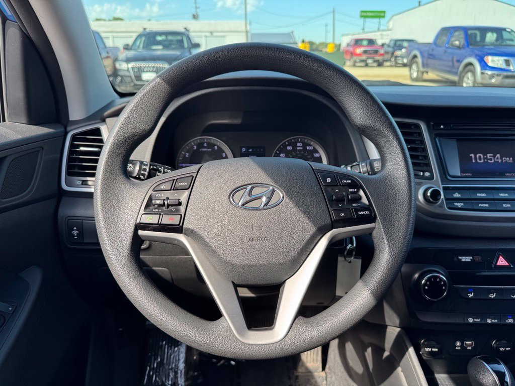 Used 2017 Hyundai Tucson SE w/ SE Popular Package 02 AWD/4WD image 31