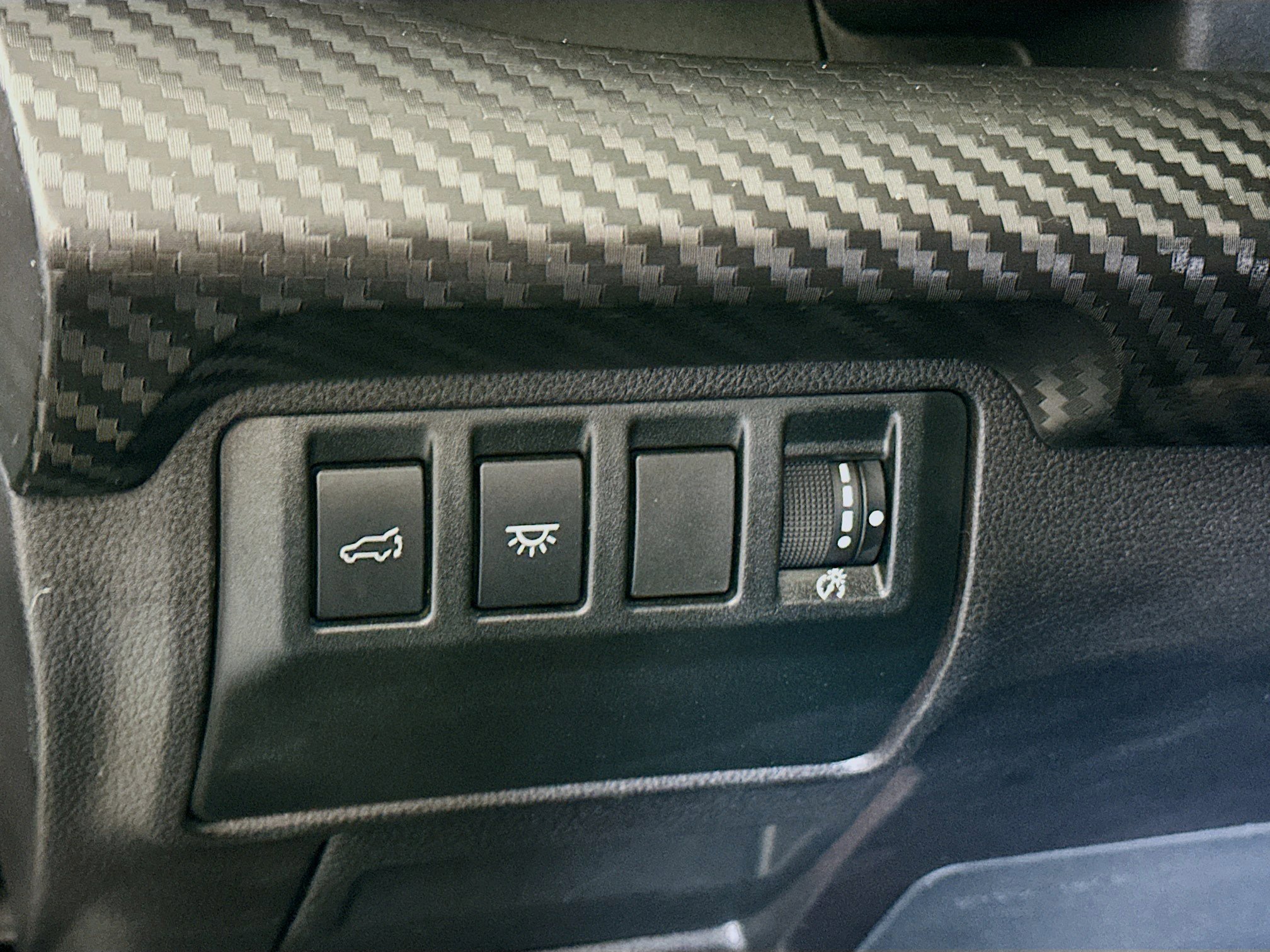 Used 2025 Subaru Ascent Premium image 16