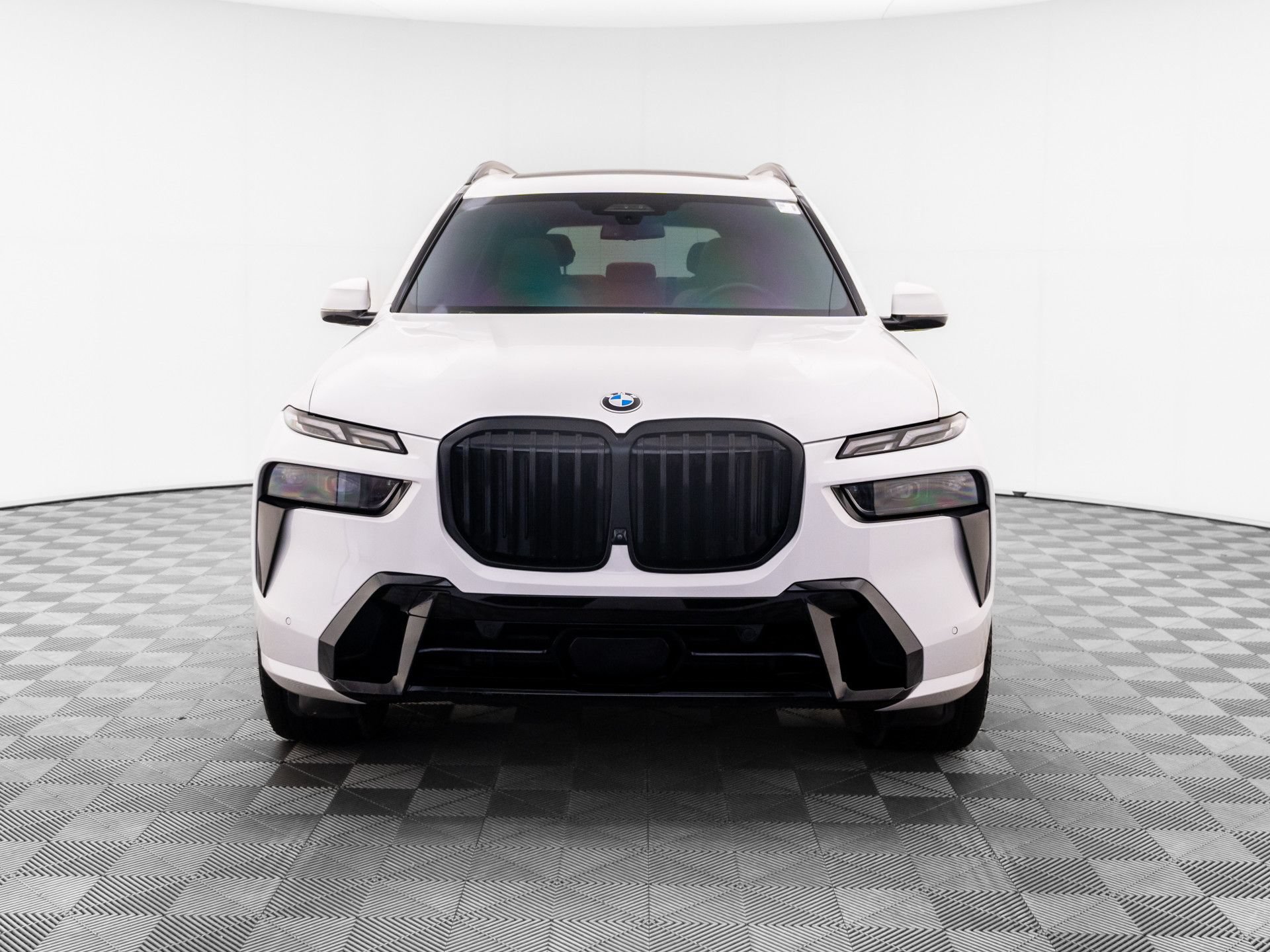 Certified 2024 BMW X7 xDrive40i w/ Executive Package AWD/4WD image 9