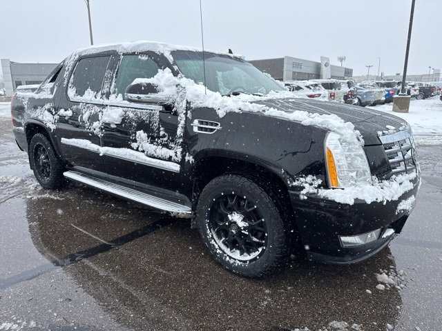Used 2011 Cadillac Escalade EXT Luxury