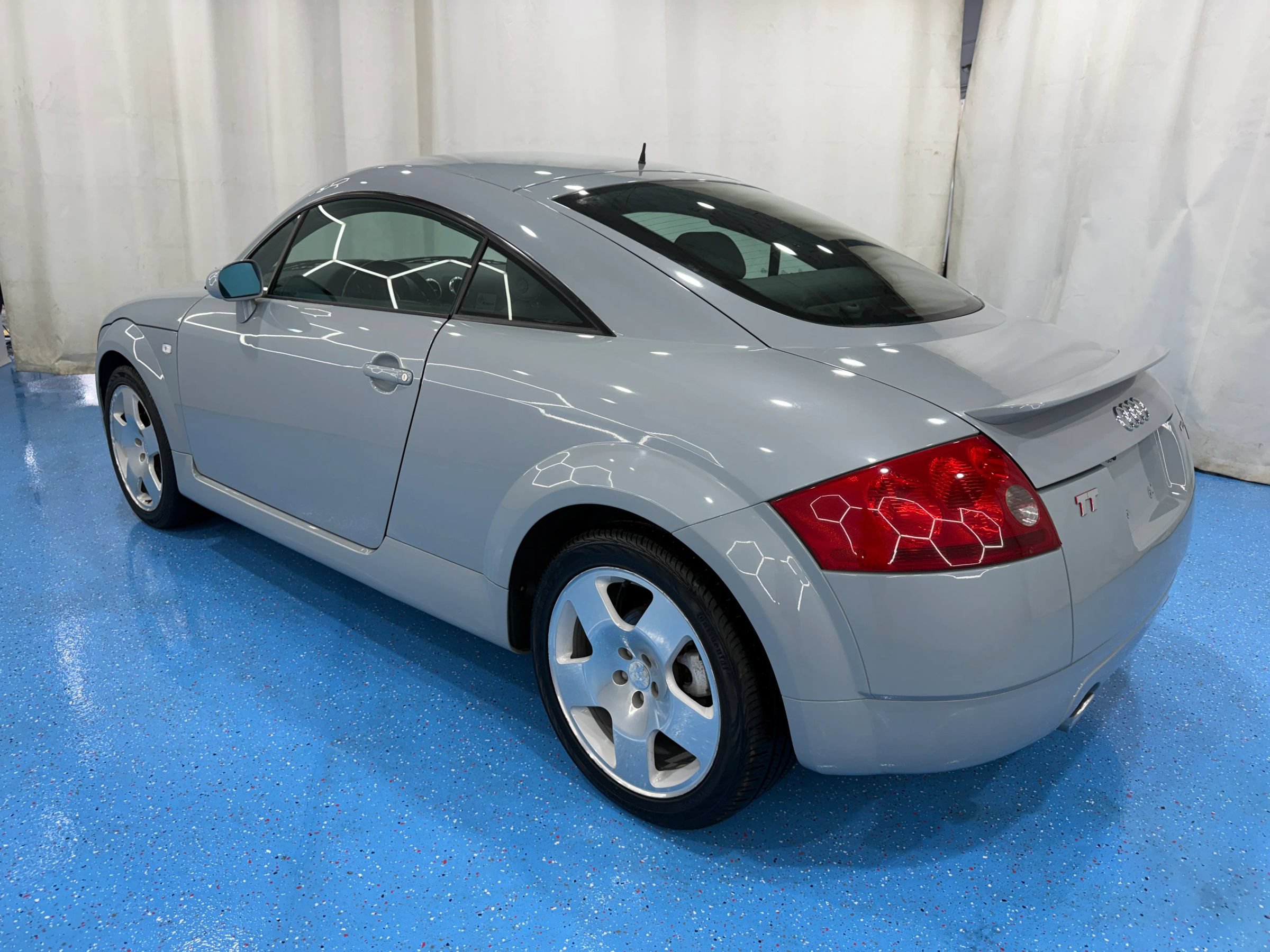 Used 2001 Audi TT 1.8T AWD/4WD image 7