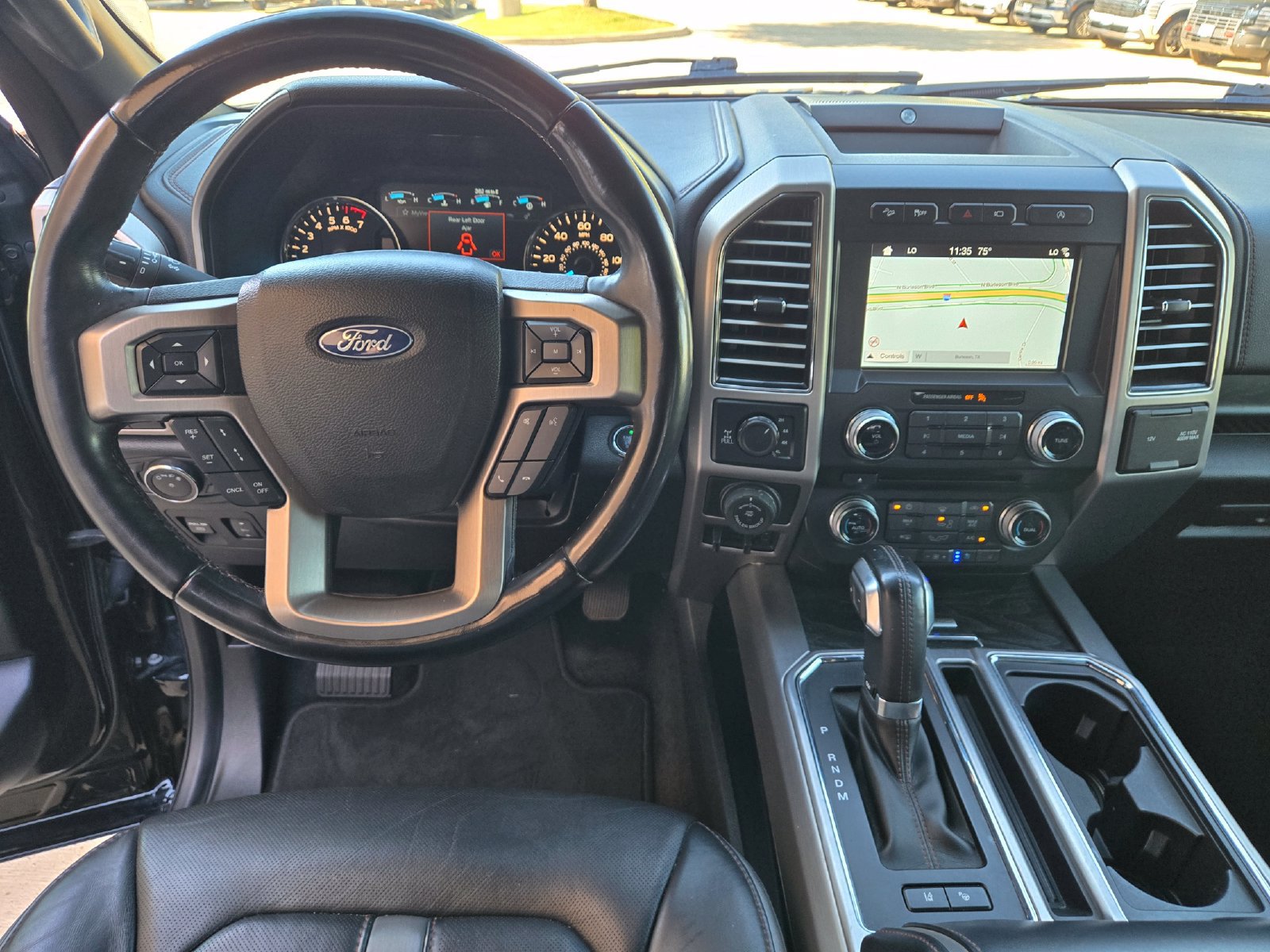 Used 2018 Ford F150 Platinum w/ Equipment Group 701A Luxury AWD/4WD image 10
