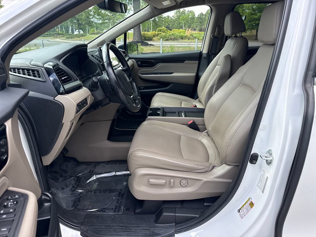 Used 2022 Honda Odyssey Touring image 13