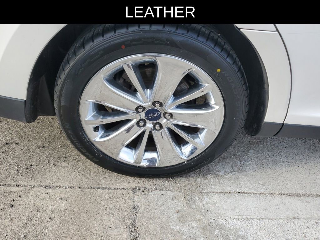 Used 2011 Ford Taurus Limited w/ 301A Rapid Spec Order Code image 5