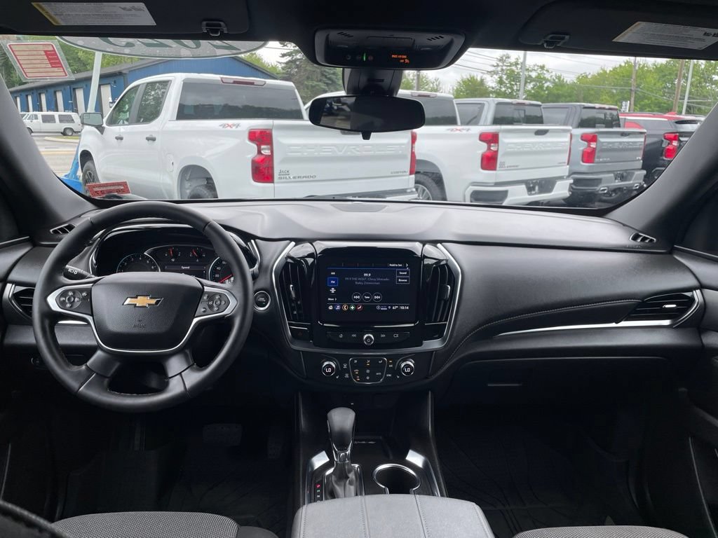 Used 2023 Chevrolet Traverse LT w/ LPO, Floor Liner Package AWD/4WD image 12