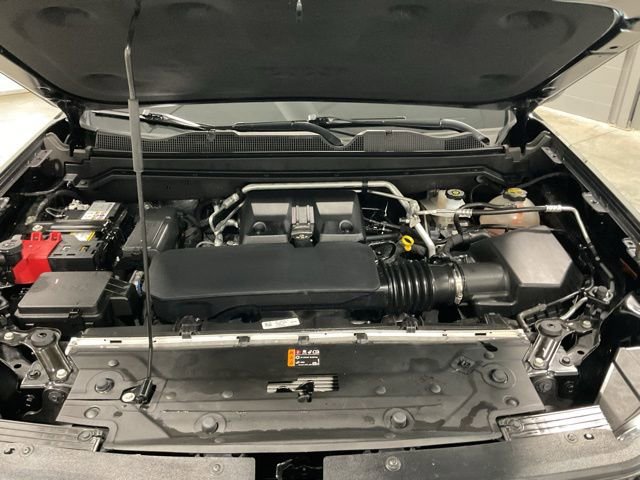 Used 2024 GMC Canyon AT4 w/ AT4 Premium Package image 21