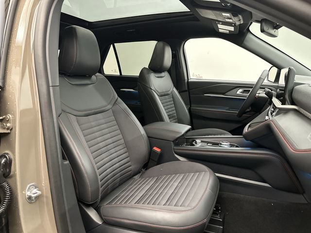 New 2026 Ford Explorer ST-Line w/ ST-Line Street Pack AWD/4WD image 29