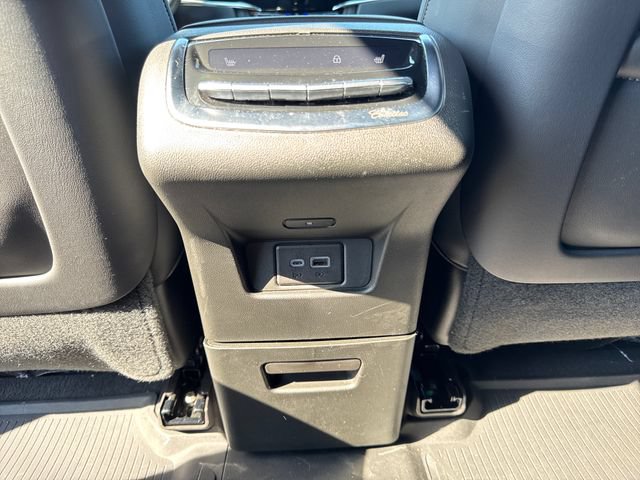 Used 2024 Cadillac XT6 Sport w/ LPO, Floor Liner Package AWD/4WD image 31