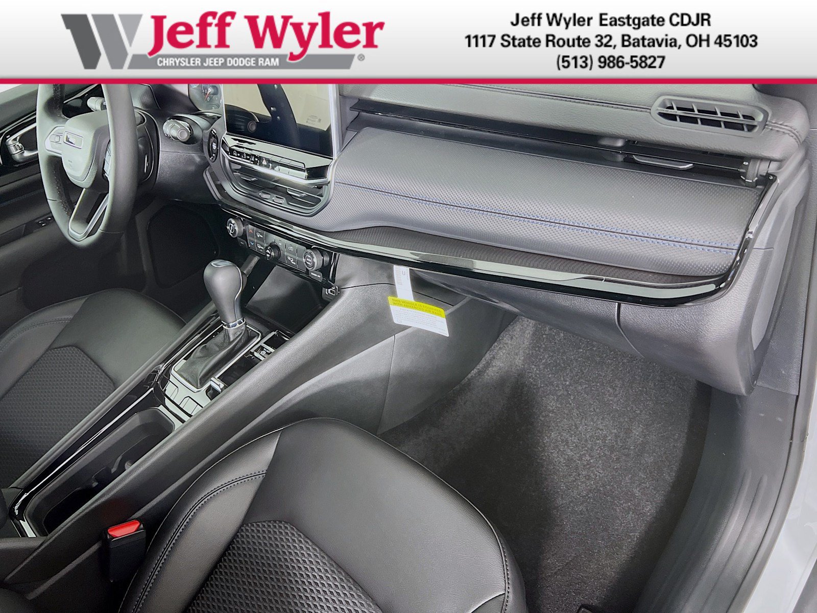 New 2026 Jeep Compass Latitude AWD/4WD image 21