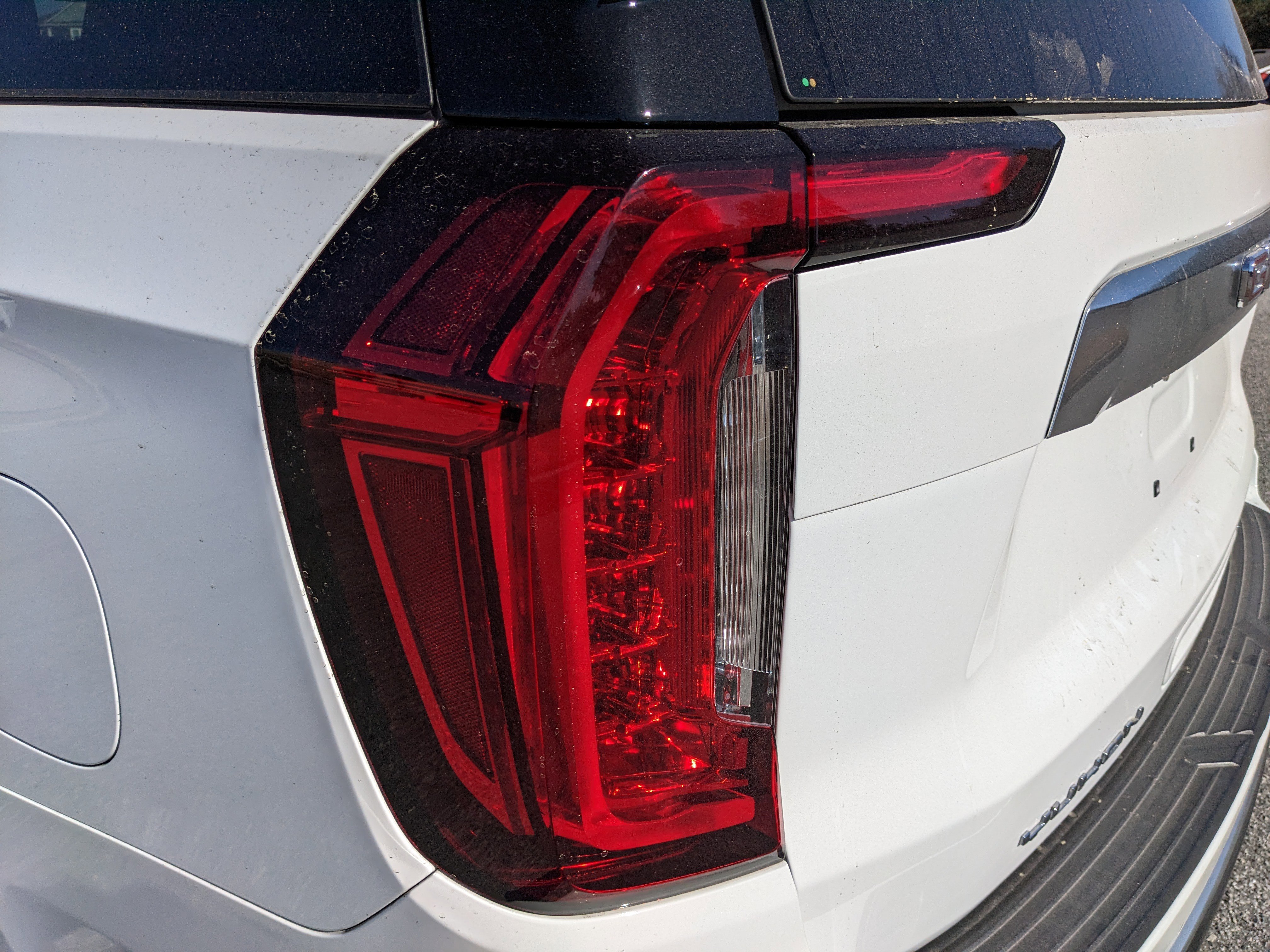 Used 2022 GMC Yukon XL Denali image 13