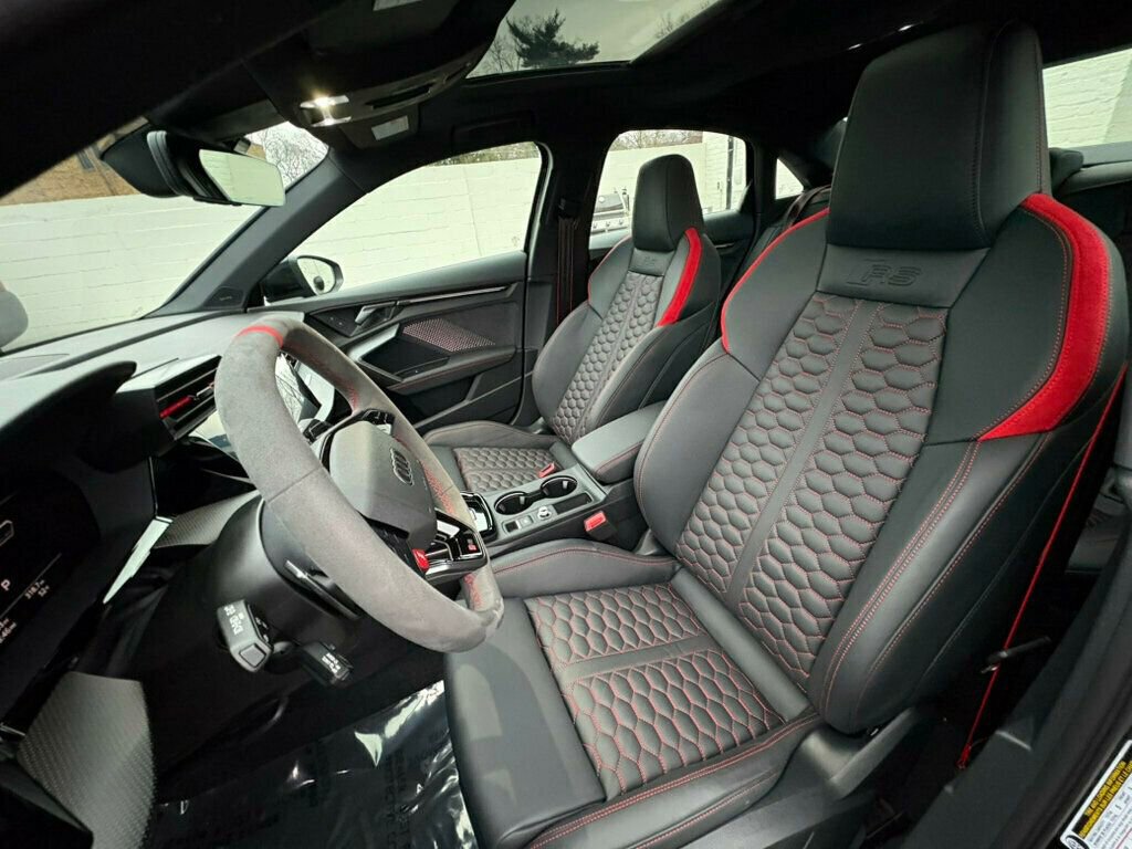 Used 2025 Audi RS 3 image 10