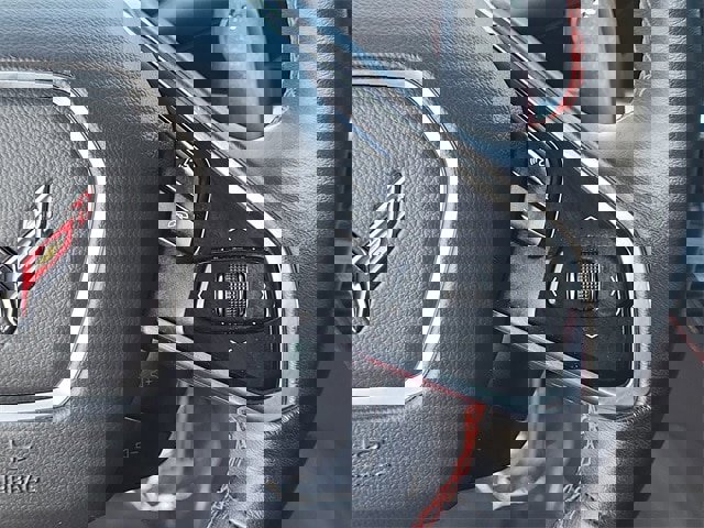 Used 2022 Chevrolet Corvette Stingray Coupe w/ Z51 Performance Package image 22