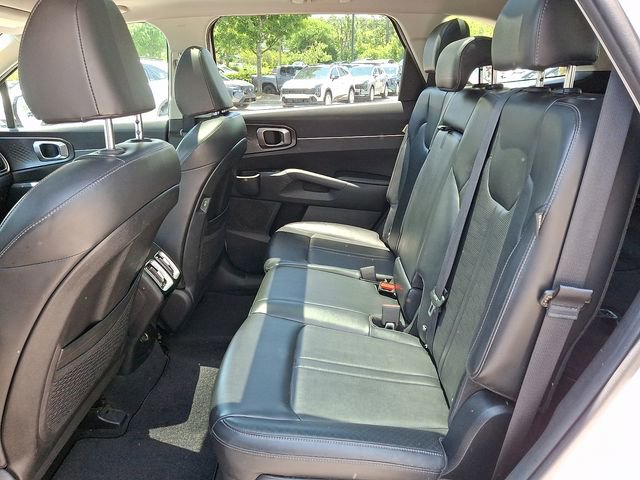 Certified 2024 Kia Sorento S w/ Panoramic Sunroof Package FWD image 12