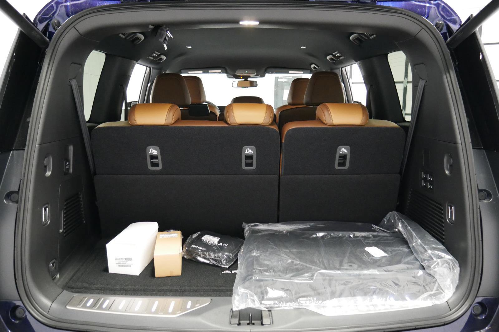 New 2025 Nissan Armada SL w/ Convenience Package image 26