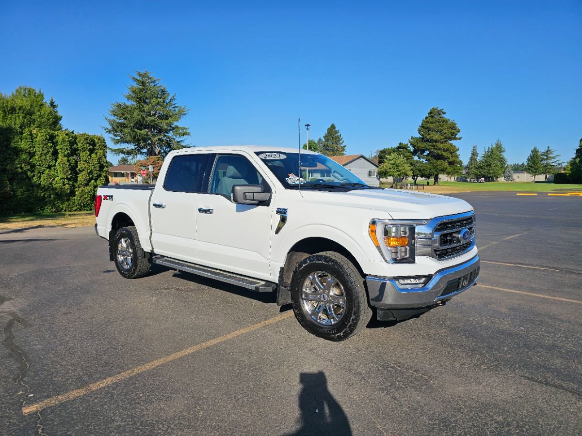 Used 2023 Ford F150 XLT w/ Equipment Group 302A High image 6
