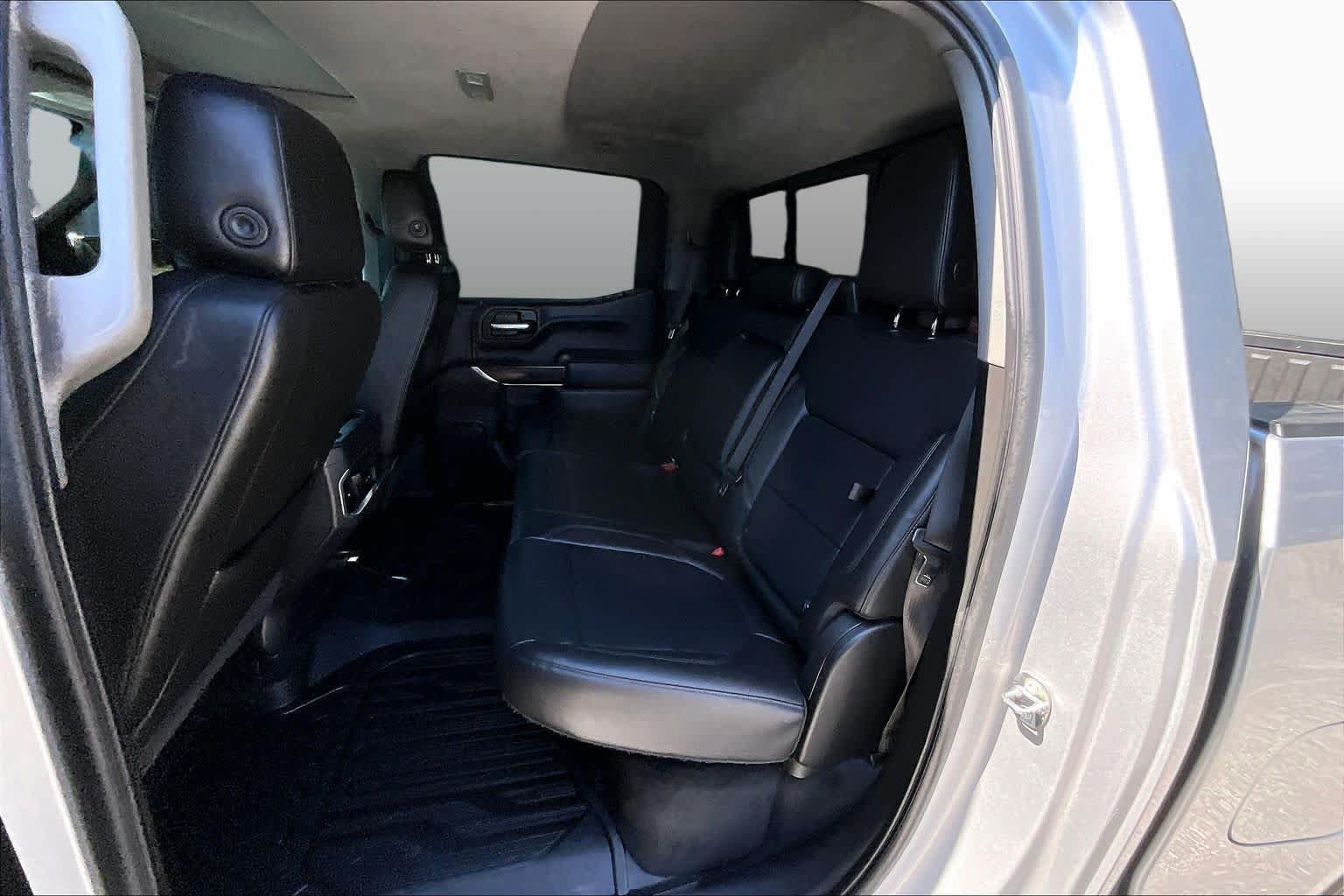 Used 2019 GMC Sierra 1500 SLT w/ SLT Premium Plus Package AWD/4WD image 19