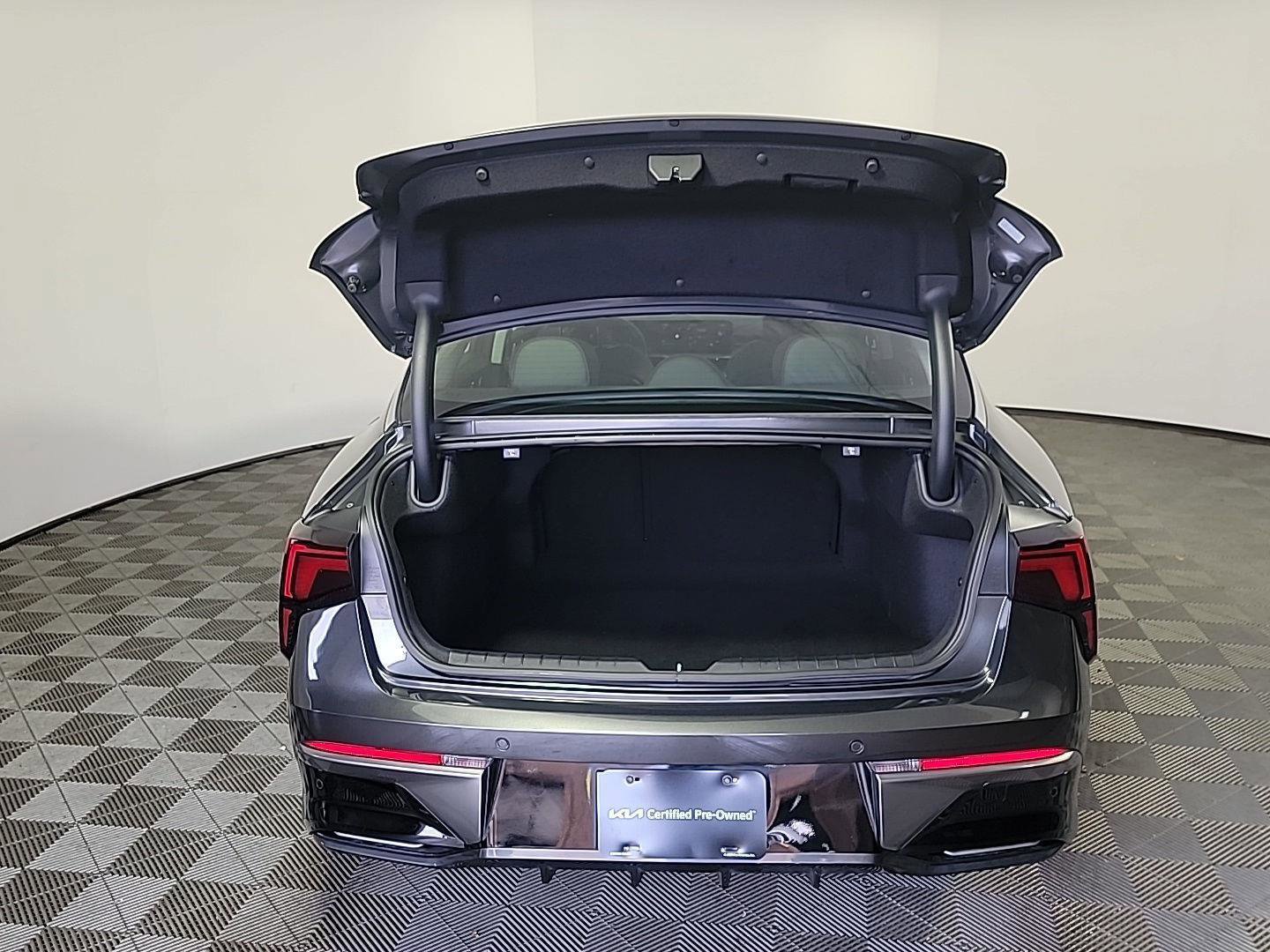 Used 2025 Kia K5 EX FWD image 6